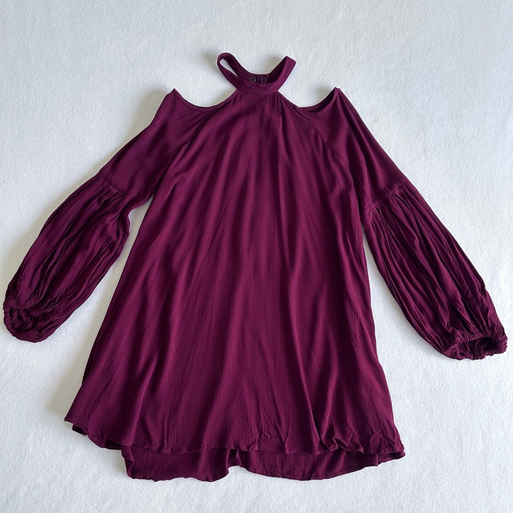 Free People Burgandy XS Mock‎ Neck Cold Shoulder Puffed Sleeve Tunic Top